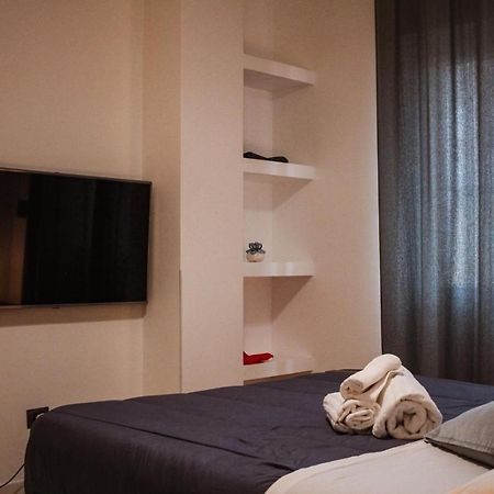 Carnale Guest House ซาแลร์โน ภายนอก รูปภาพ
