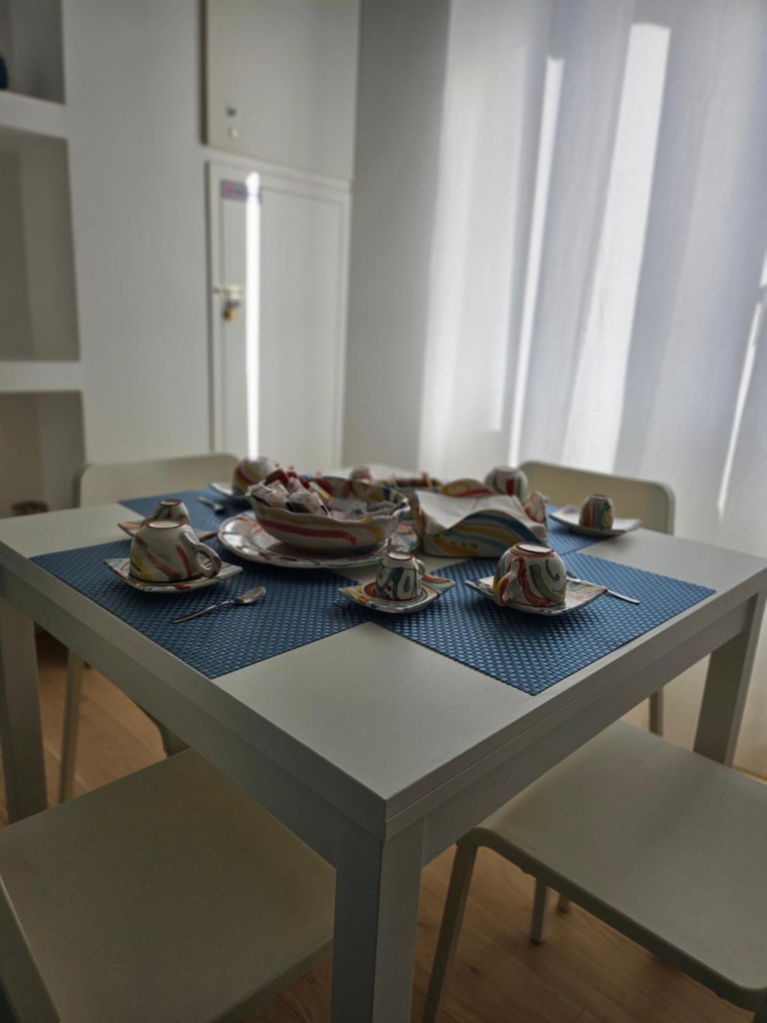 Carnale Guest House ซาแลร์โน ภายนอก รูปภาพ